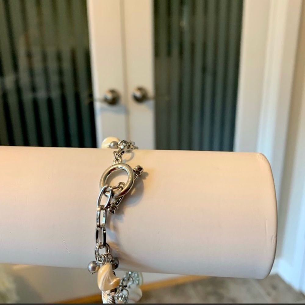 Bracelets   - Picture 6 of 13